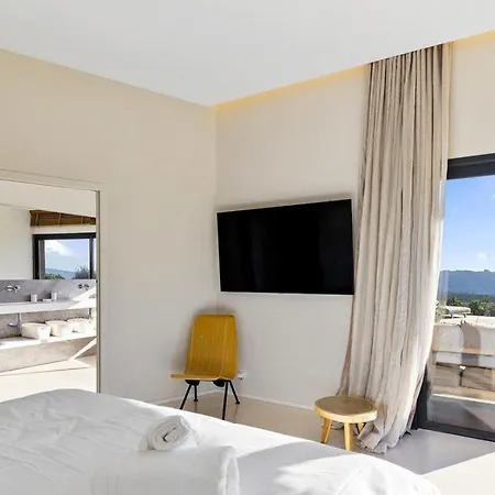 Villa Overlooking Bay Incredible - What'app - 0034-656-619-782 - For Reservations!
