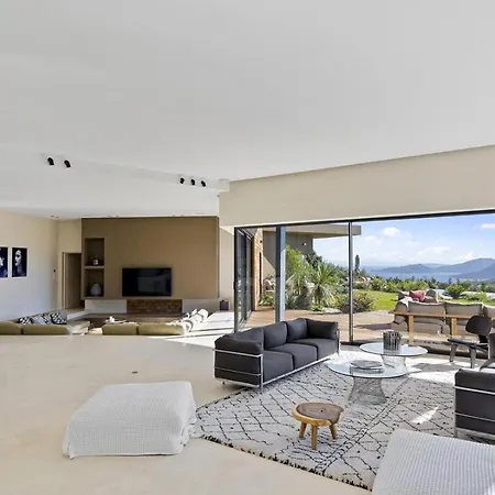 Overlooking Bay Incredible - What'app - 0034-656-619-782 - For Reservations! Willa *
